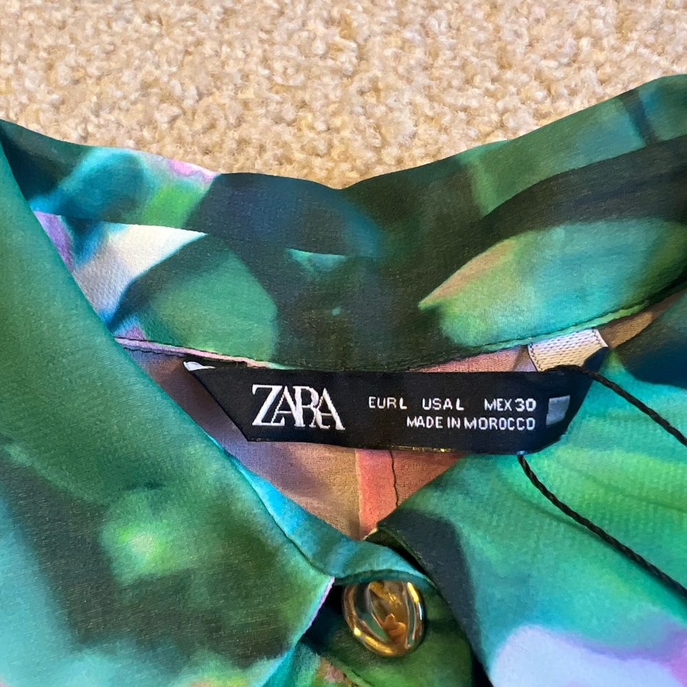 Zara Artistic Button Down Shirt - Green, Pink, White - Picture 3 of 4